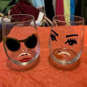 👑 2 for $15 sale!!  Quirky fun stemless wineglasses $12